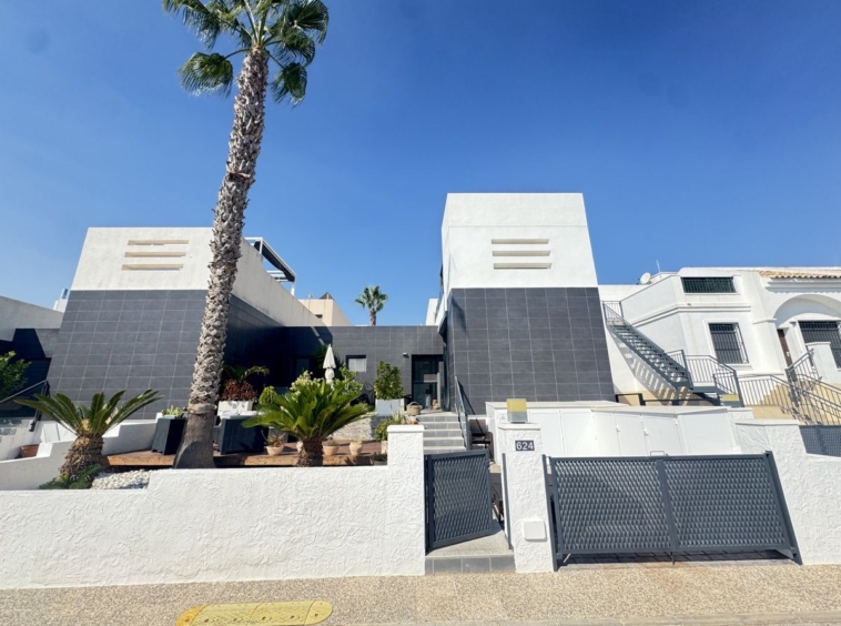 Modern Bungalow in Villamartin