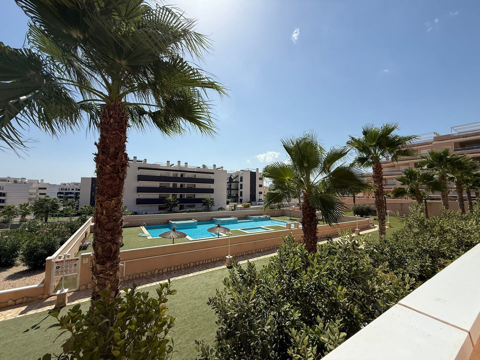 2 Slaapkamers Appartement in Villamartin