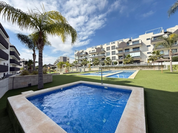 Stunning apartment in Villamartin