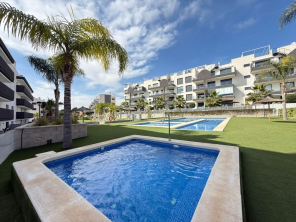 Stunning apartment in Villamartin