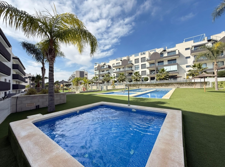 Stunning apartment in Villamartin