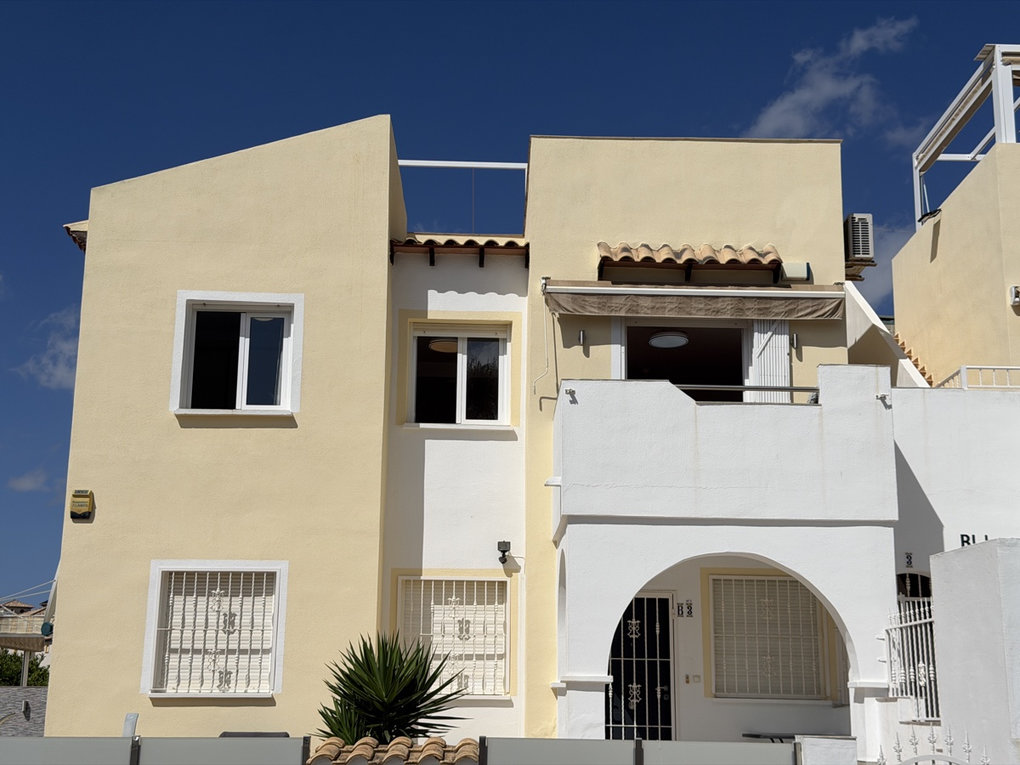 [title(2,Appartement,Villamartin)]