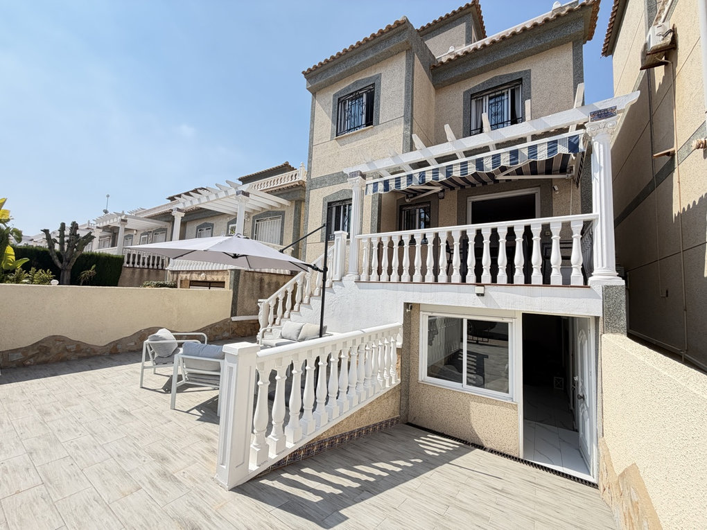 5 Chambres Maison en Villamartin