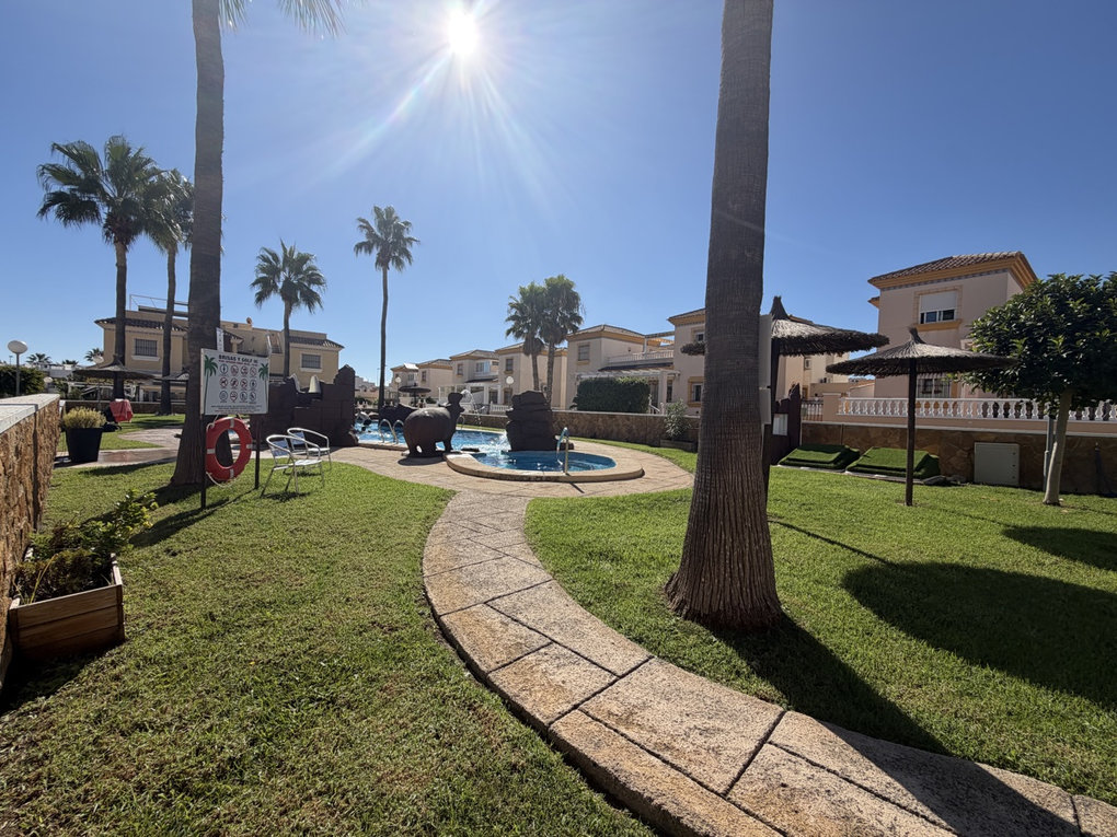 2 Bedrooms Apartment in Los Dolses