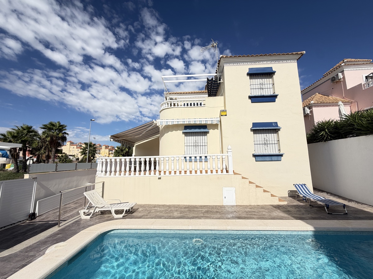 3 Chambres Maison en Villamartin